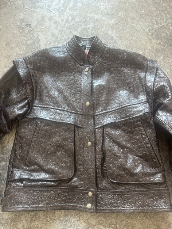 90s-Inspired Oversized Jacket – Textured Lambskin in Brown (Sample Piece)
